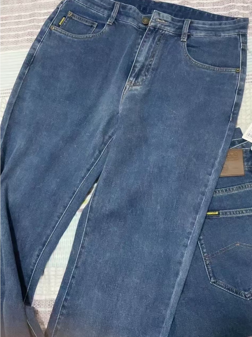 Men’s Straight Fit Jeans in Dark Blue Denim